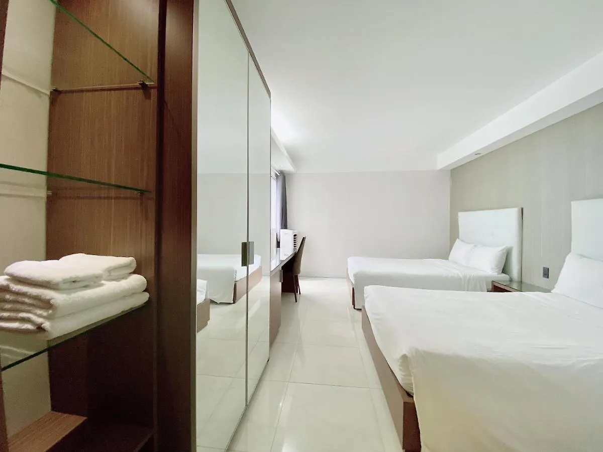 The Luxe Hotel Ho Chi Minh City